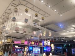 大堂-奈雪的茶(湖滨银泰in77C区PRO店)