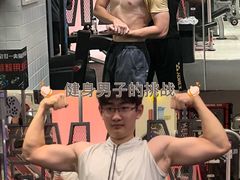 -诺伯曼·运动会馆(新梦店)