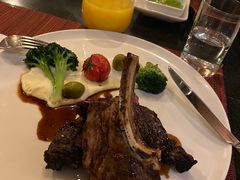 -WOLFGANG PUCK KITCHEN & BAR(迪士尼小镇店)