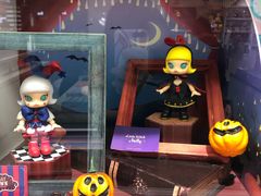 -泡泡玛特POPMART(国金街店)