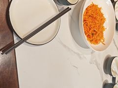 -梅利汴京烤鸭•开封豫菜地标店(东司门店)