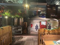-老阿妈蒙古村·蒙古包·草原文化·歌舞表演(老君堂店)