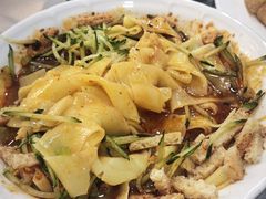 -汗腾格里·风味餐厅(新疆驻京办店)
