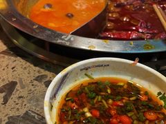 -重庆川渝肥妹火锅