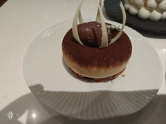 -潮一不贰·法式甜品·生日蛋糕·西式简餐(外滩店)