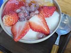 -桥香园过桥米线(国贸店)