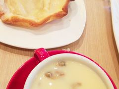 -必胜客(新中纬店)