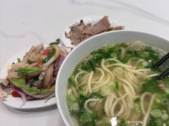 -德元兰州纯汤牛肉面(龙阳路店)