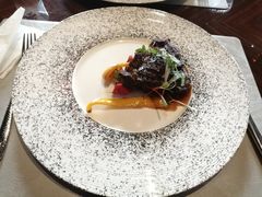 碳烤澳洲西冷牛排-YUE·6·西式融合餐厅(外滩六号店)