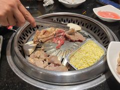 -木槿花韩式炭烤·熟成肉工坊(孙文东路店)