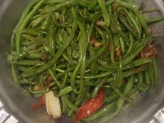 -海派美食·家宴海鲜青岛菜·石锅鲽鱼头(东方城店)