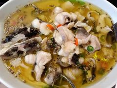 -马老六清真餐饮(西站店)