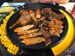 -三国惹火烤肉·中日韩烤肉集合店(百草路店)