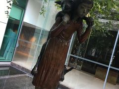 -北京希尔顿逸林酒店