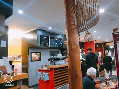 -12 Rocks Beach Bar Cafe