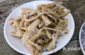 Cold-Mixed Lamb Tail Bamboo Shoots