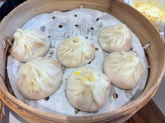-馋三尺蟹粉小笼(人民广场店)