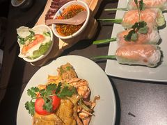 -大头虾越式风味餐厅(光明广场店)