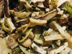 倒笃菜尖椒炒笋干-老头儿油爆虾(星光一期店)