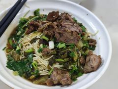 -阿阳牛腩腌面店
