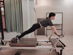 -无界瑜伽普拉提