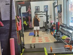 -思迈威健身(积玉桥万达店)