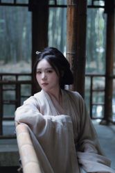 -一揽芳华汉服旗袍体验馆(拙政园店)