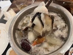 -君来湖滨饭店·玫瑰园
