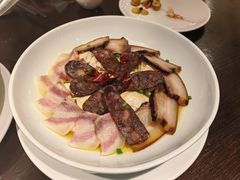 -通安客栈中餐厅·何家小馆