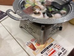 -谭仔米线(皇庭广场店)