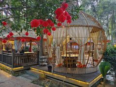 -二荆条·蜀鲜汇城市森林火锅