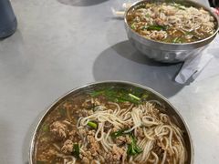 -正宗杨记普洱酸醋米线(总店)