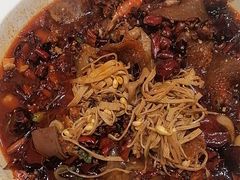 -梅利汴京烤鸭•开封豫菜地标店(东大街店)