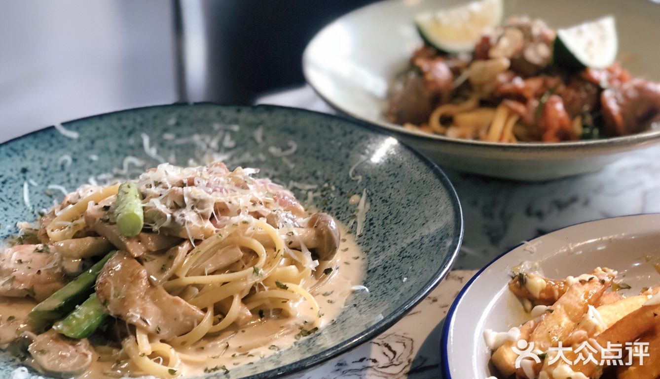 肠仔也很爽口 不像那种加粉很多的肠仔