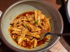 -映水芙蓉(长宁来福士店)