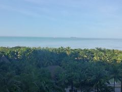 -三亚湾海居铂尔曼度假酒店