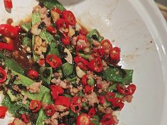 -鸽舞笙平金牌烧鸽子·融合菜(鲁谷店)