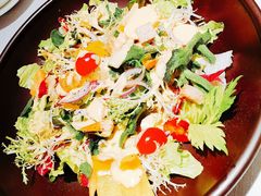 凯撒沙拉王-悦融琥珀·京鲁菜·海味珍品(西单店)