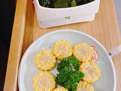 潮汕甜玉米-左庭右院鲜牛肉火锅(环球港店)