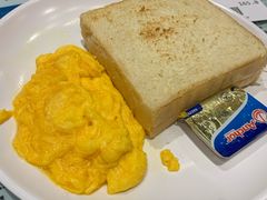 炒蛋欧式软多士-敏华冰厅(紅磡)