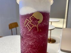 -喜茶(北京华贸购物中心店)