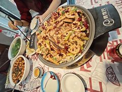 -阆辣荟餐饮(老味道8年·古城店)