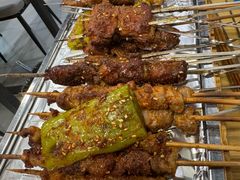 -烤满分·东北烧烤(首经贸店)