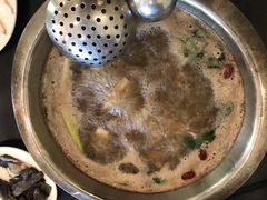 全牛火锅-周老三跷脚牛肉·全牛火锅(非遗传承店)