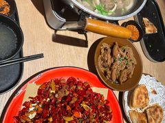 -川堂风·跷脚牛肉·乐山爆炒(宝山日月光店)