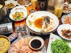 -钟掌勺忘不了地道湘菜(新天地假日广场店)