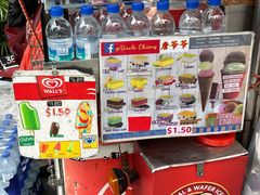 -詹爷爷乌节路街头冰淇淋
