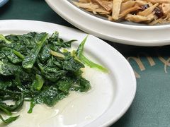 -莉莉家的音乐花园餐吧(航空路店)