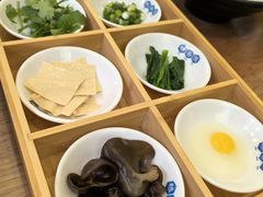 -桥香园云南过桥米线(红龙井店)