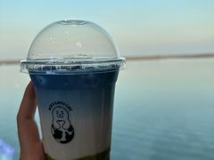 -抱抱地球咖啡馆(国家海洋博物馆店)